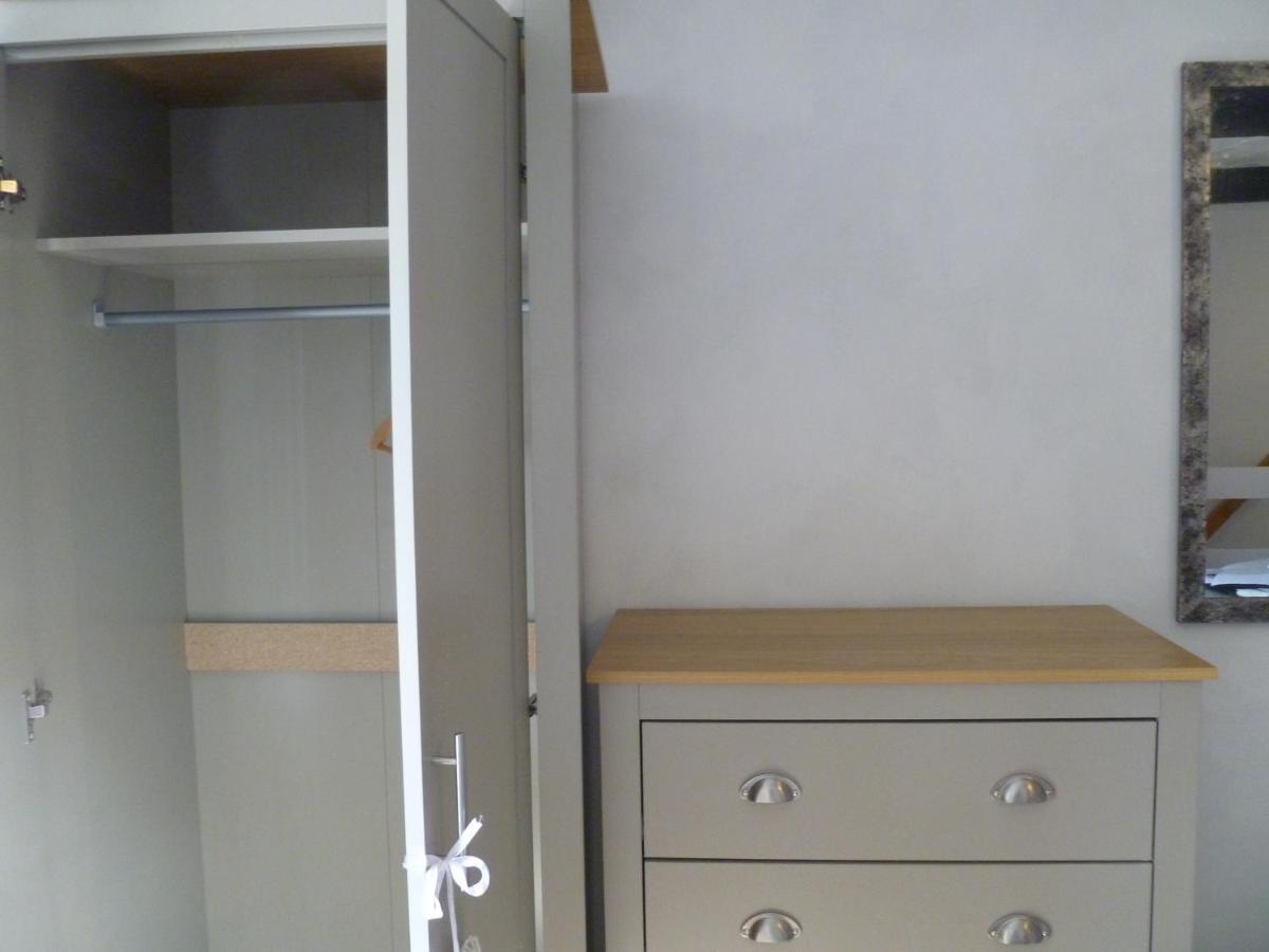 Cosy And Peaceful Maisonette With Terrace, Kidderminster Esterno foto
