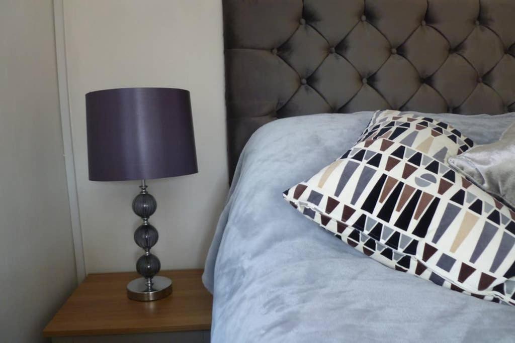 Cosy And Peaceful Maisonette With Terrace, Kidderminster Esterno foto